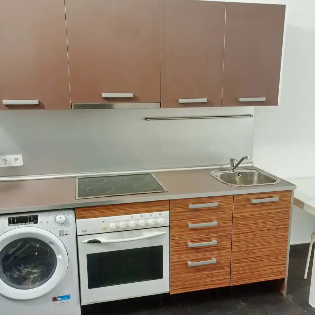 Cuina de Loft en venda en Guadalajara amb Aire condicionat, Calefacció i Jardí privat