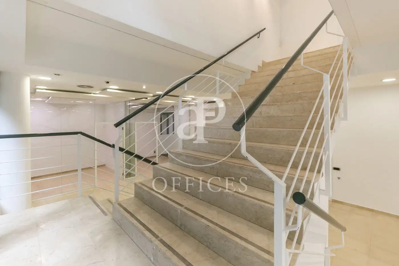 Ufficio con ascensore in affitto a Ronda de la Univ., imagen 26