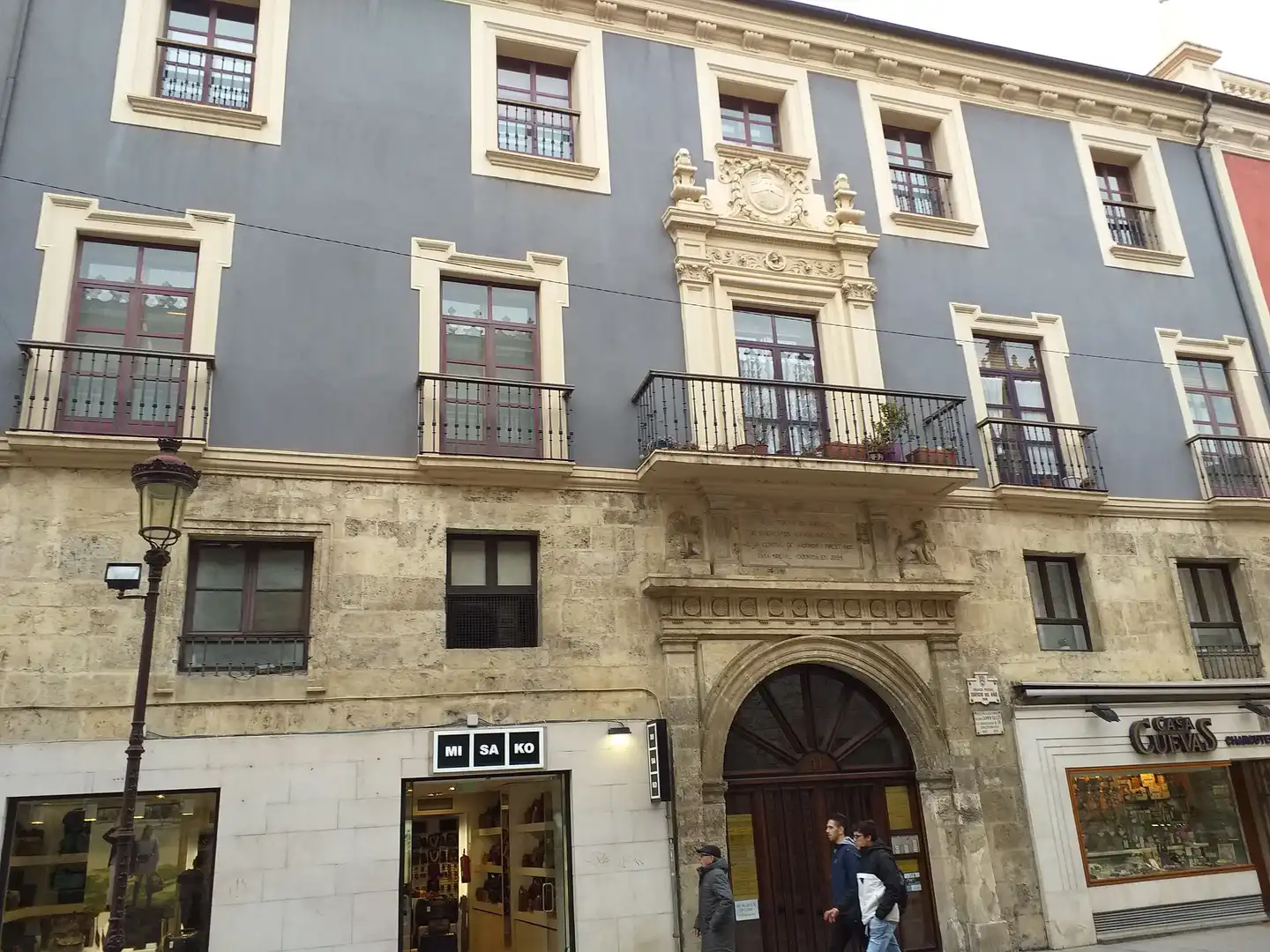 Oficina amb ascensor en venda a Casco Antiguo