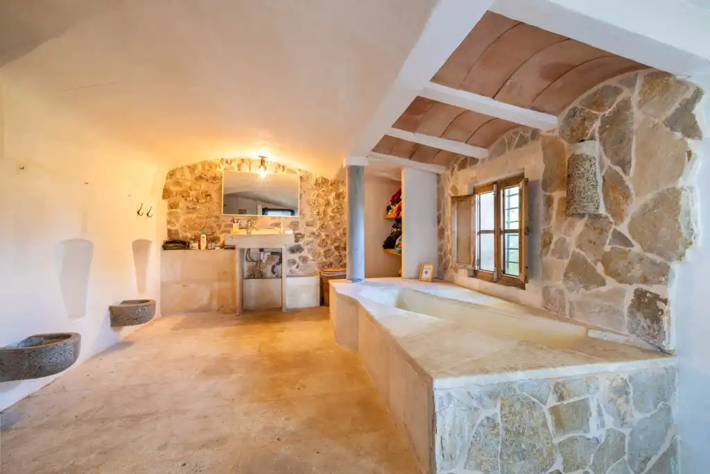 Casa rústica amb piscina en venda a Ariany, imagen 13
