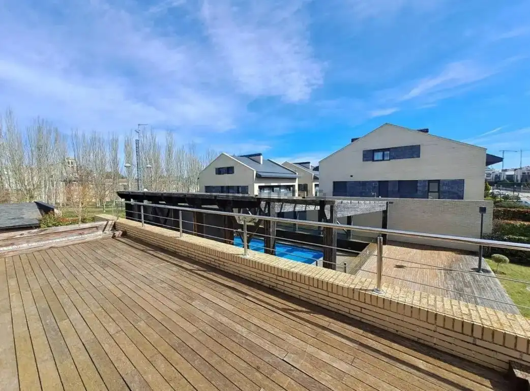 Terrace of Detached homes for sale in Burgos  with Heating, Private garden and Storage room