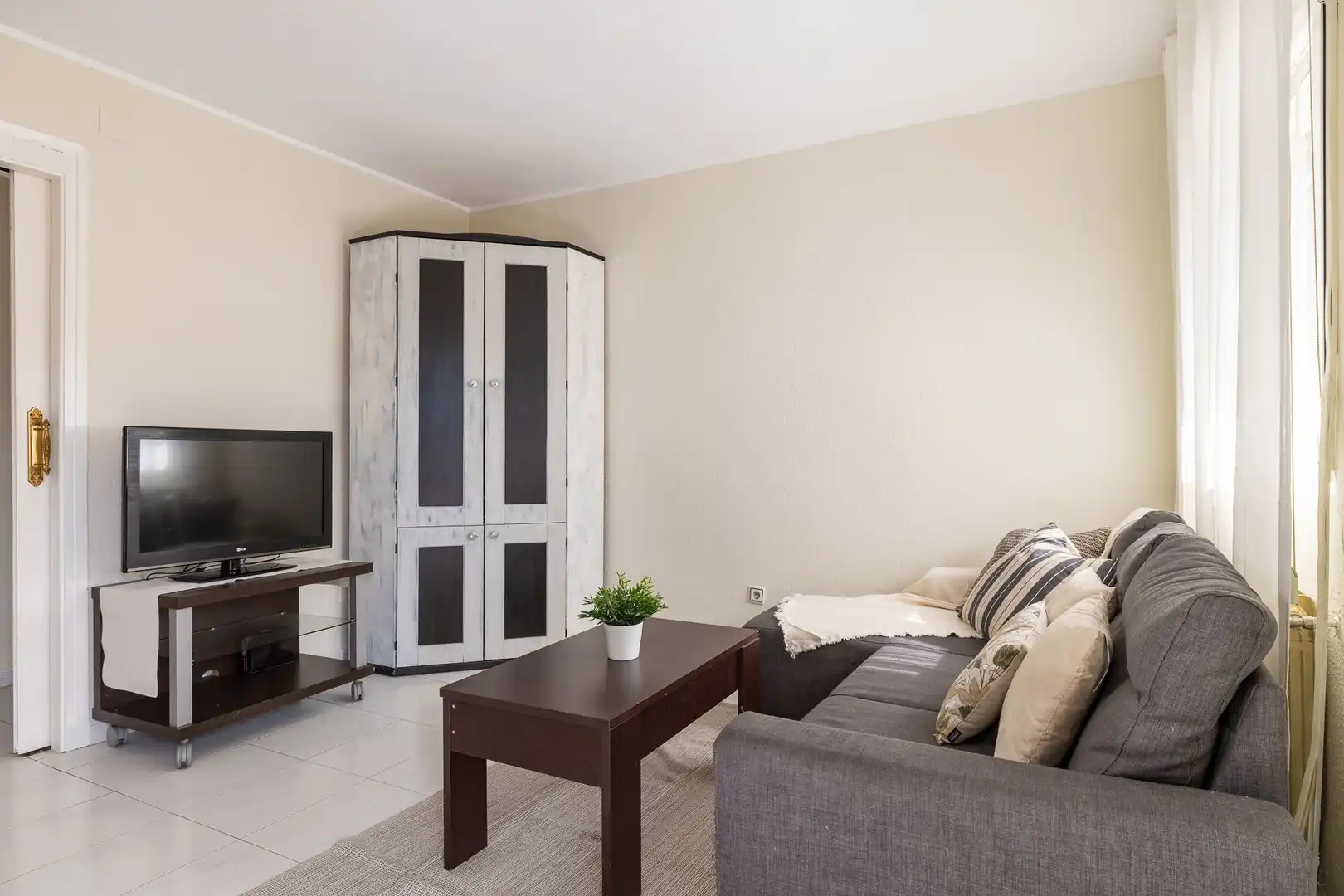 Wohnzimmer von Wohnungen zum Verkauf in Usera