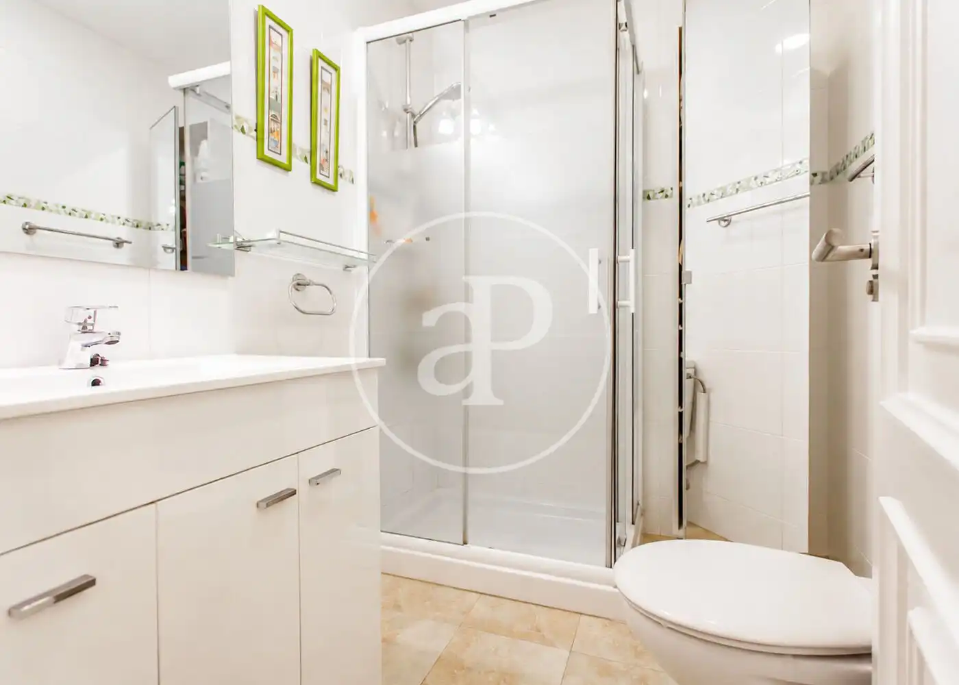 Flat for rent in Calle A. Baldasano, Colina