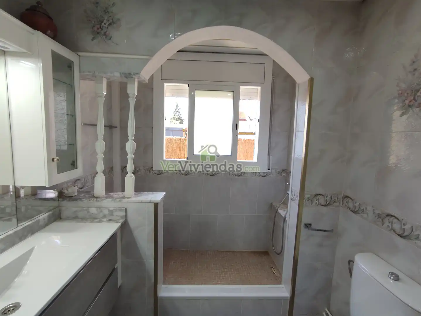 Bathroom of Houses for sale in Masquefa  with Air Conditioner, Heating and Private garden