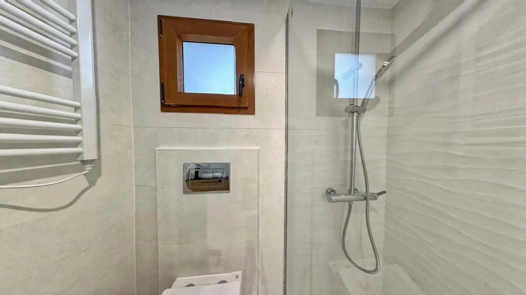 Bathroom of Country homes for sale in Jávea / Xàbia  with Air Conditioner, Heating and Terrace