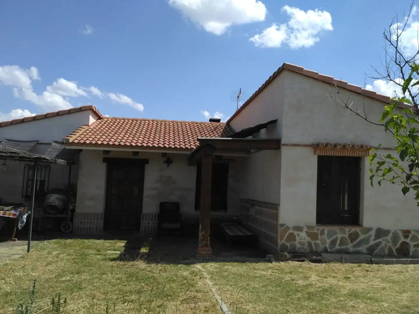 Vista exterior de Terreno en venta en La Pedraja de Portillo 