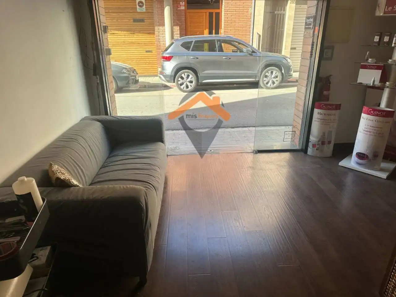 Business premises for sale in Calle Josep Renom, imagen 29
