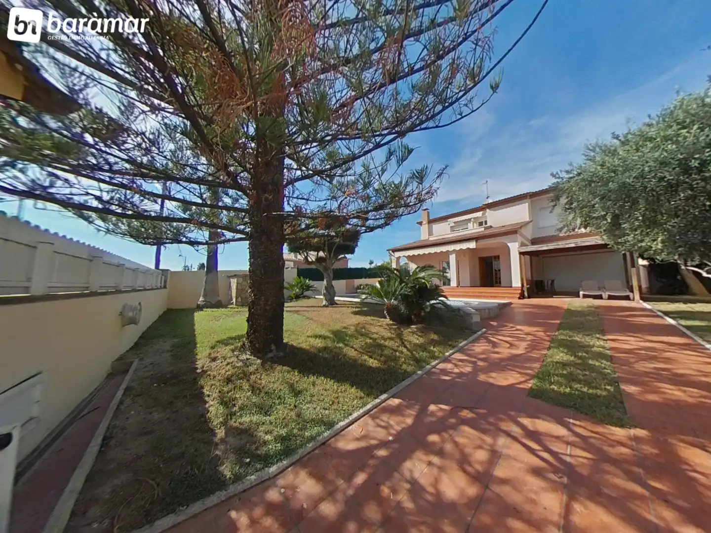 Xalet amb piscina en venda a Carrer Àngel Guimerà 22, imagen 2