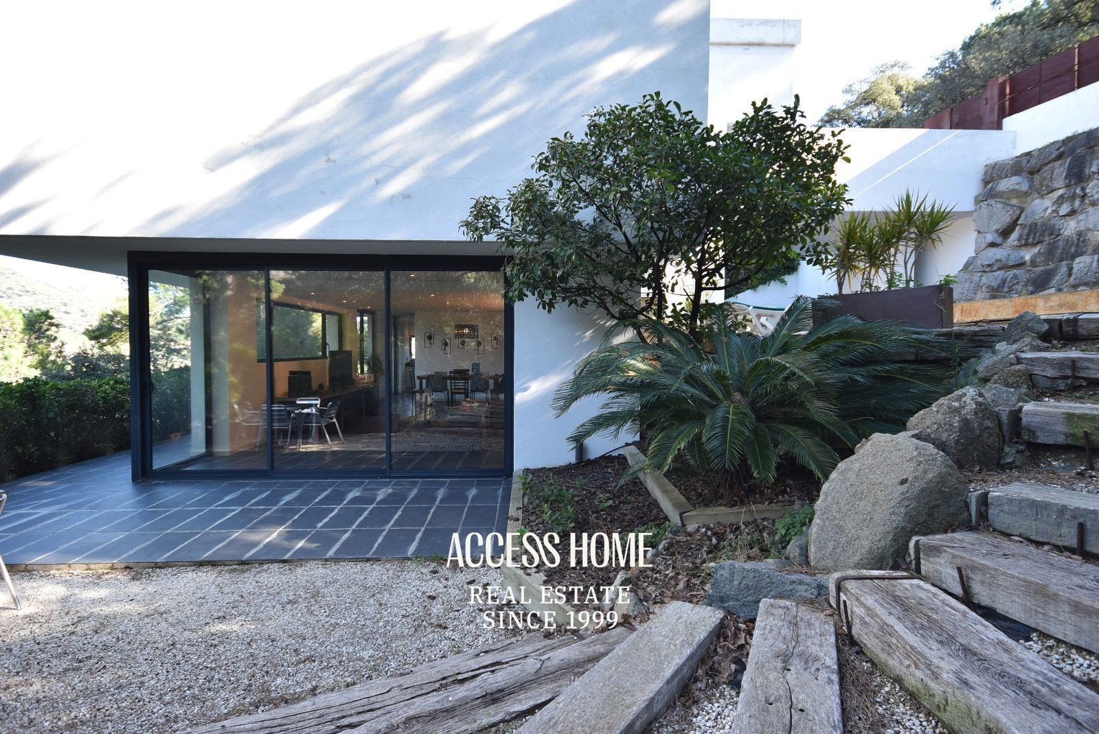 Vista exterior de Casa o xalet en venda en Cabrils amb Calefacció i Piscina