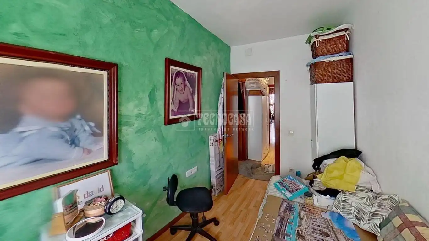 Habitación de Piso en venta en Manresa con Terraza, Trastero y Amueblado