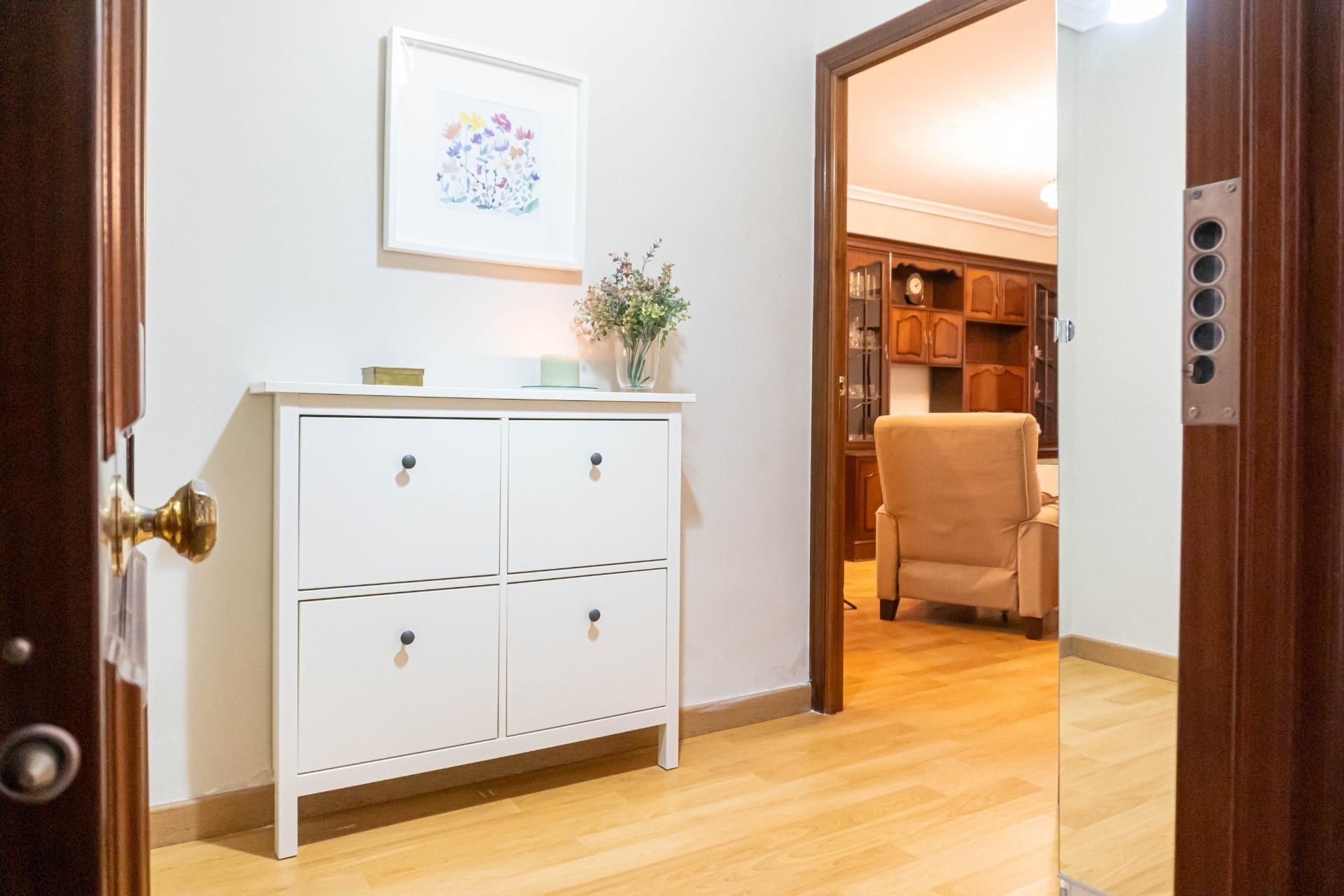 Planta baja for sale in  Sevilla Capital  with Air Conditioner and Terrace
