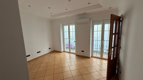 Casa adosada de 3 dormitorios con terraza solárium y licencia turística en vigor en pleno casco histórico de Estepona, imatge 5