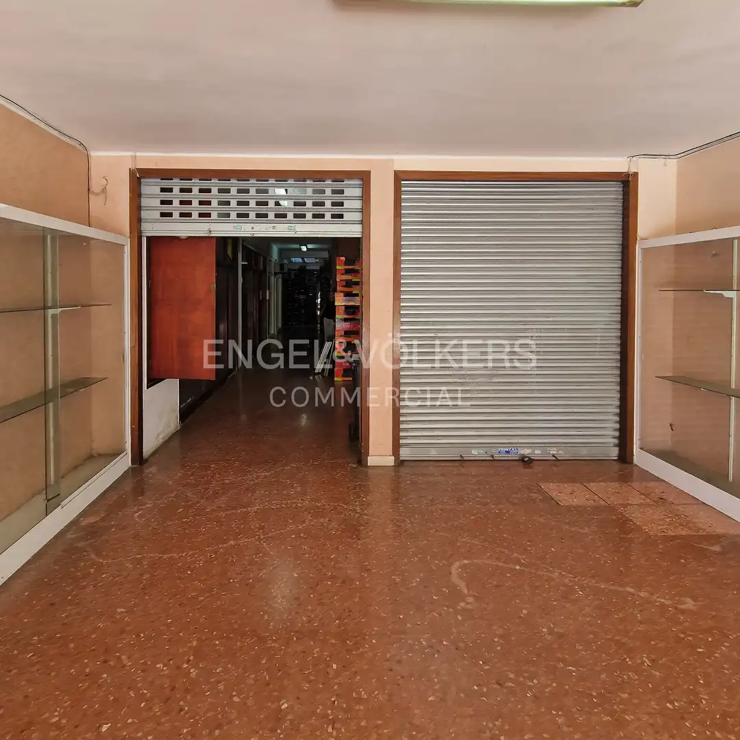 Local comercial en alquiler en Centre - Estació, imagen 7