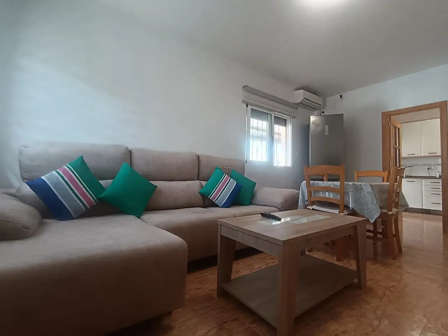 Sala d'estar de Casa adosada en venda en Cartagena amb Jardí privat, Terrassa i Forn