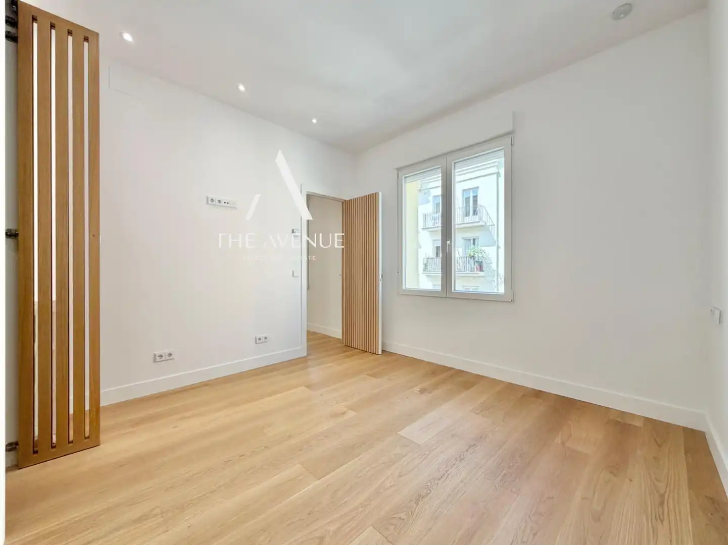 Bedroom of Apartments for sale in Madrid  with Heating