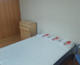 Bedroom of Flat to share in  Logroño  with Furnished