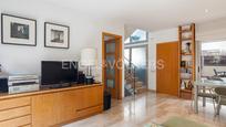 Living room of House or chalet for sale in Sant Cugat del Vallès  with Terrace