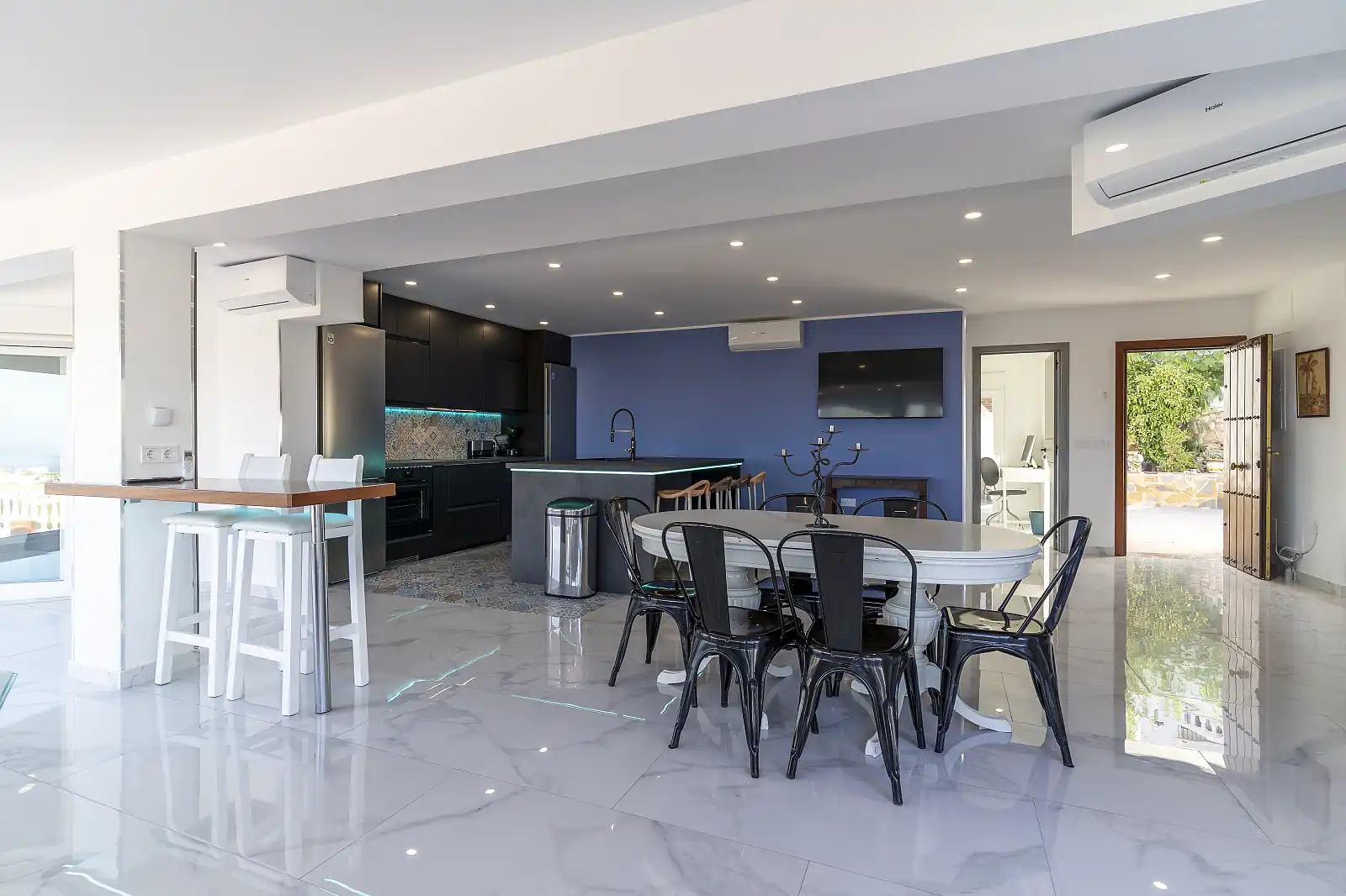 Kitchen of Houses for sale in Benalmádena  with Air Conditioner, Terrace and Swimming Pool