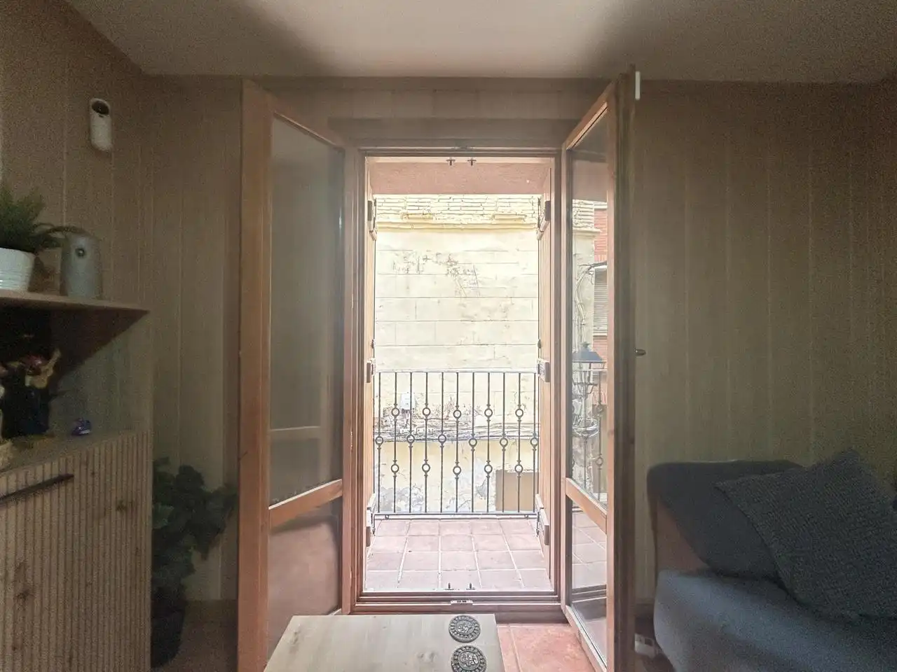 Flat for sale in Valtierra  with Air Conditioner, Parquet flooring and Storage room