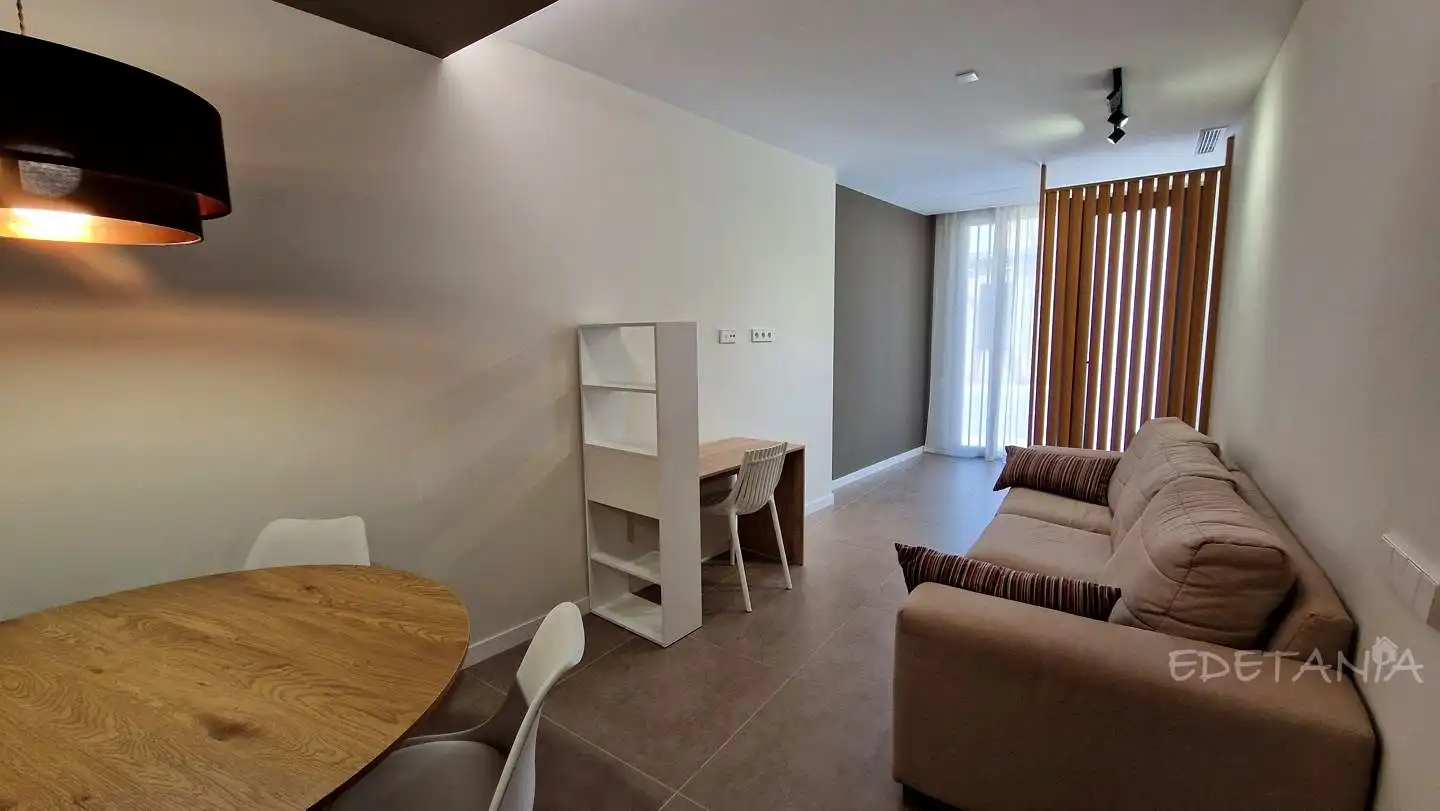 Sala d'estar de Planta baixa de lloguer en Vinalesa amb Aire condicionat i Moblat