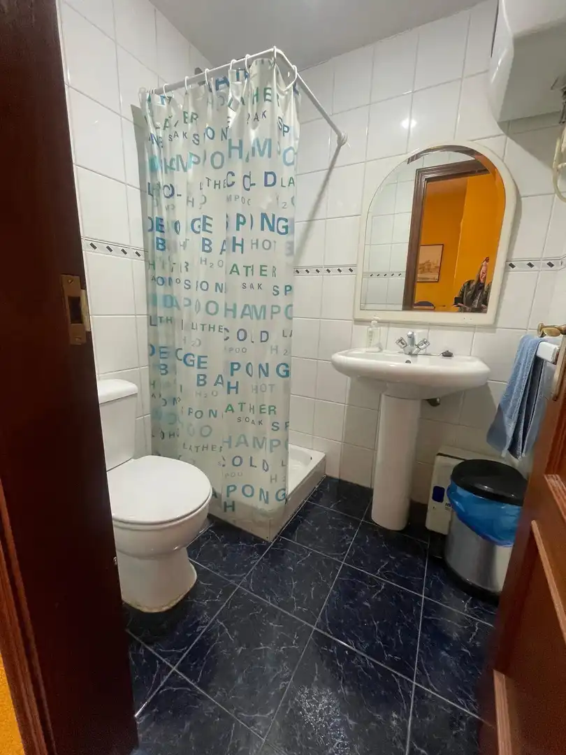 Bathroom of Office for sale in Valladolid  with Air Conditioner