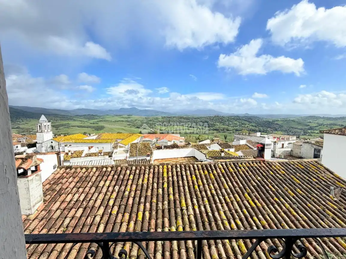 Vista exterior de Casa adosada en venta en Jimena de la Frontera con Terraza y Trastero