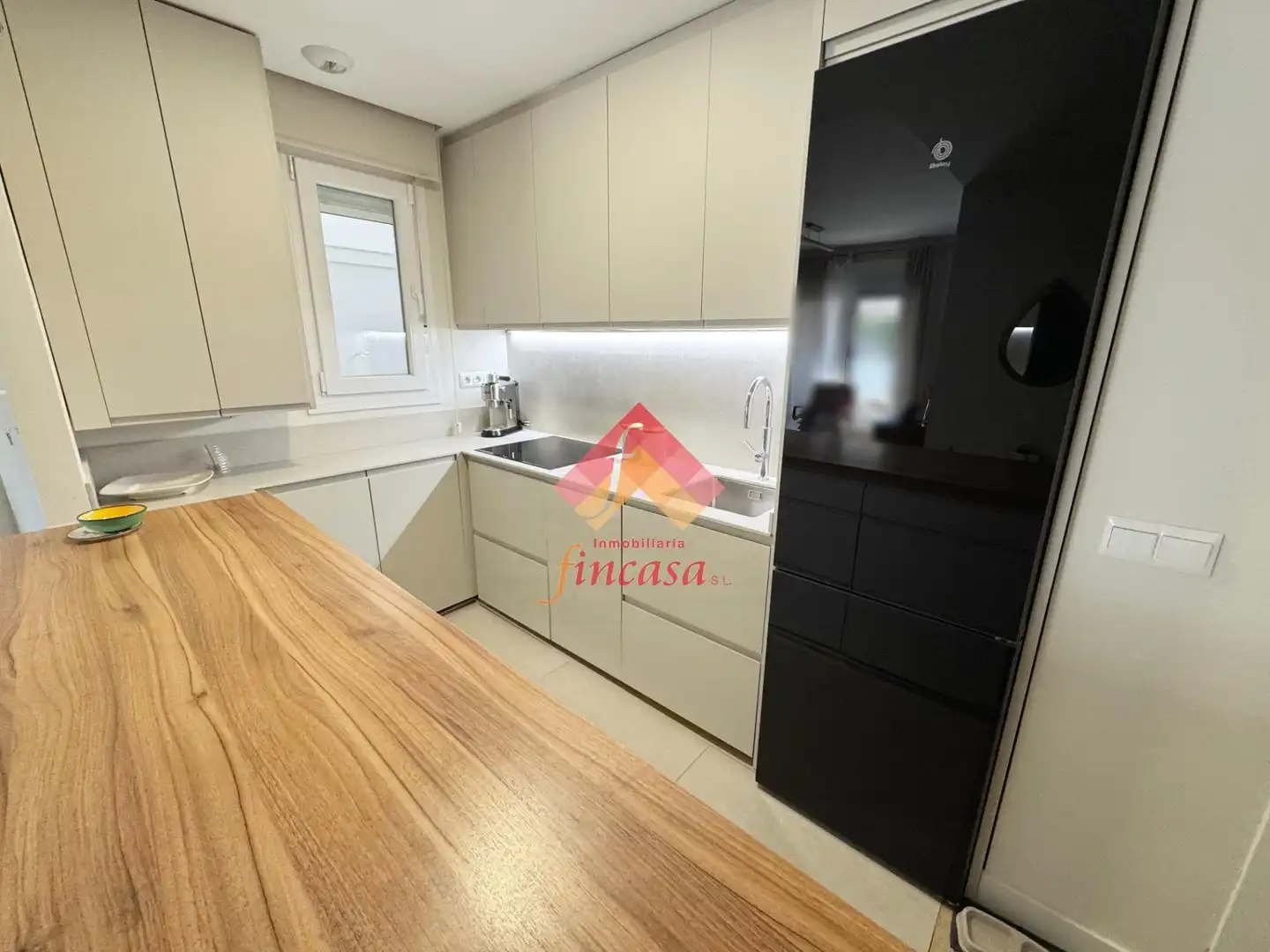 Flat for sale in Juzgados - La Feria