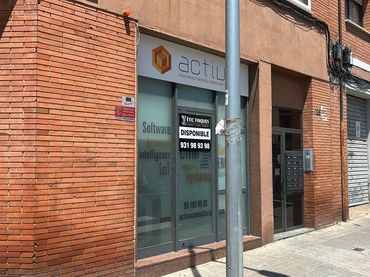 Gewerbefläche zum Verkauf in Carrer del Periodista Grané 129
