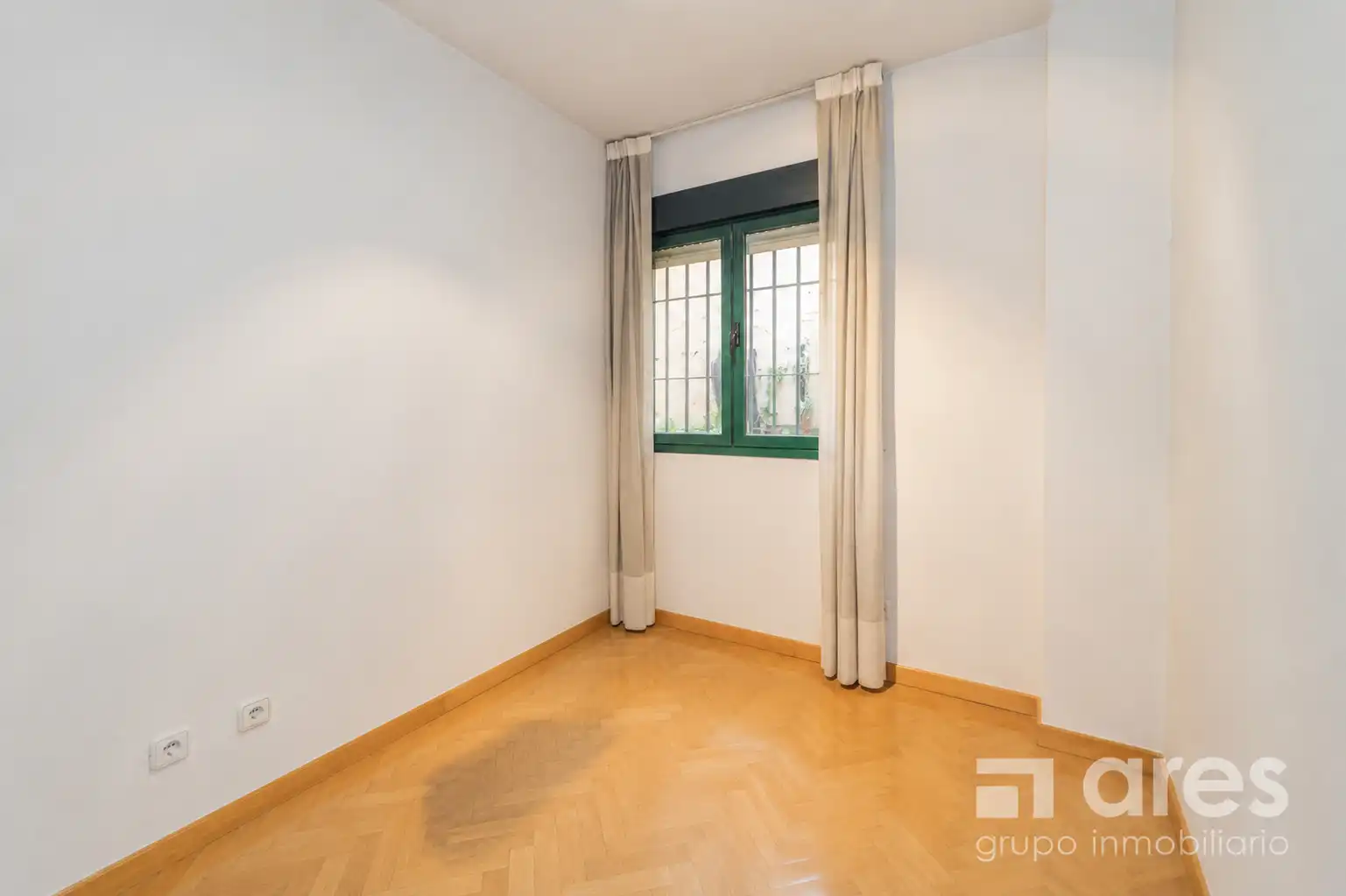 Habitación de Piso en venta en Madrid con Aire acondicionado, Calefacción y Trastero