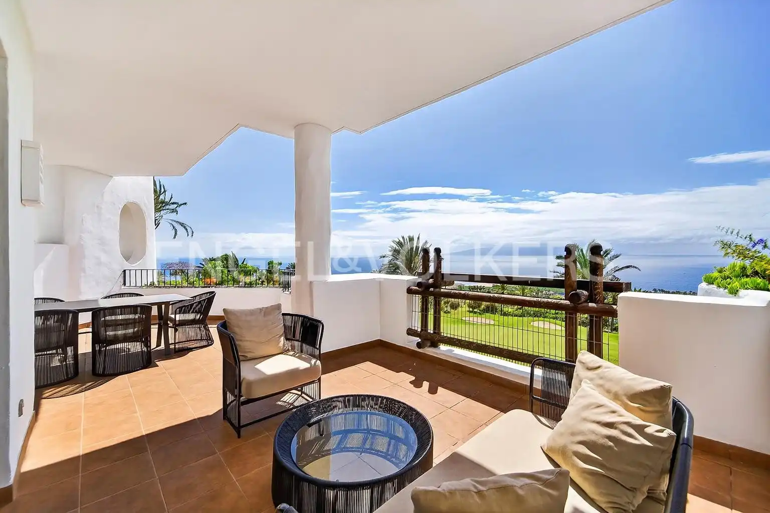 Terraza de Piso en venta en Guía de Isora con Aire acondicionado, Terraza y Piscina