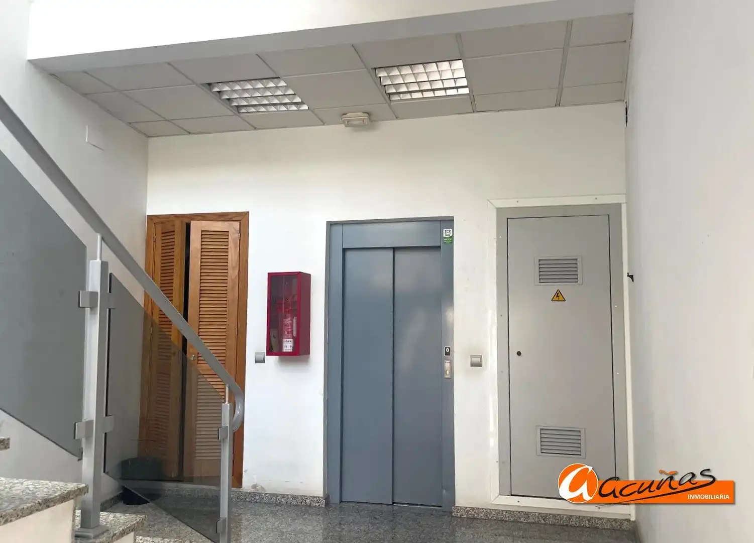 Oficina de lloguer a Zona de la Vega