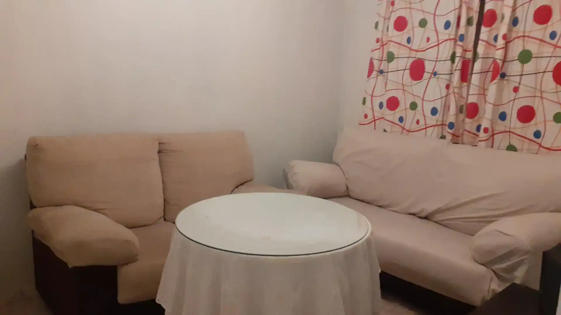 Sala d'estar de Pis per a compartir en Navalmoral de la Mata, Cáceres