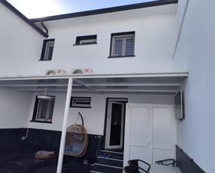 Exterior view of House or chalet for sale in Torrejón de Ardoz  with Air Conditioner, Heating and Terrace