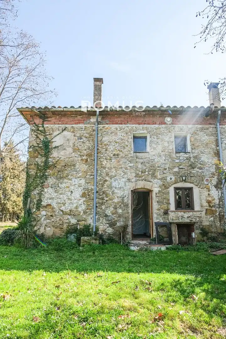 Vista exterior de Finca rústica en venta en Besalú con Jardín privado