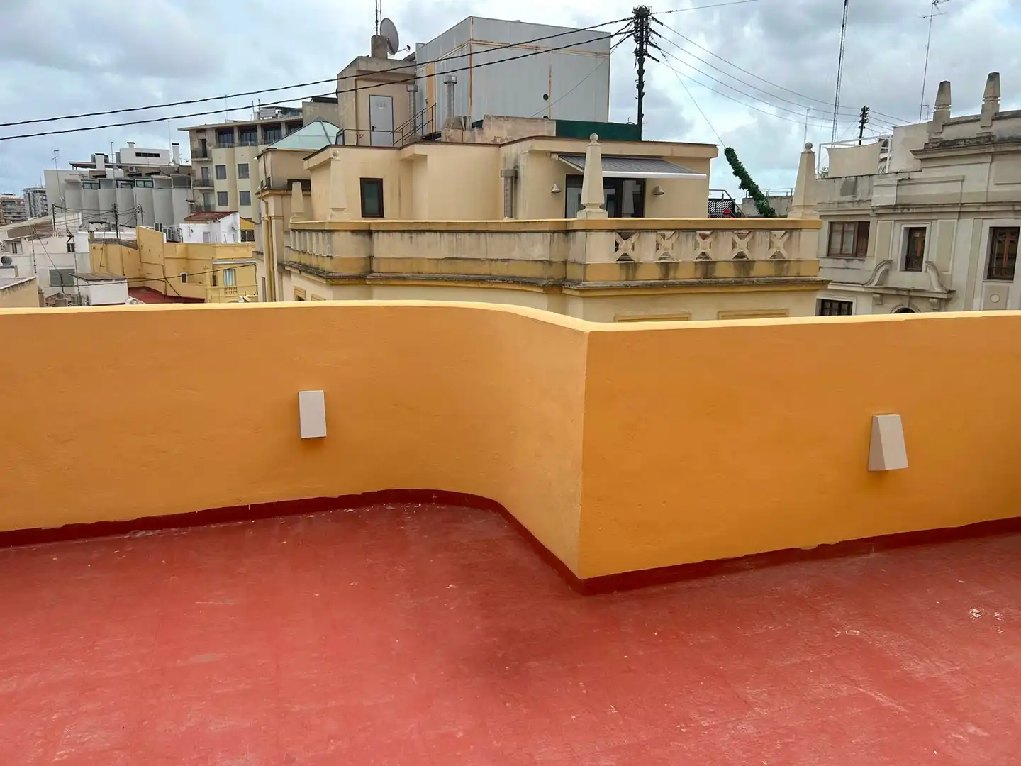 Flat for rent in Carrer de la Barcelonina, Sant Francesc