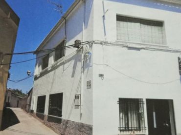 Gewerbefläche zum Verkauf in Torre de Santa María