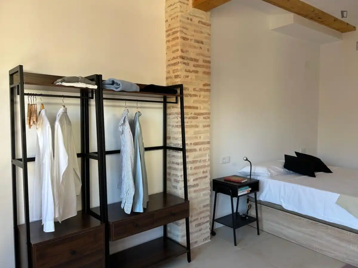 Apartament amb ascensor de lloguer a Ciutat Vella, imagen 3