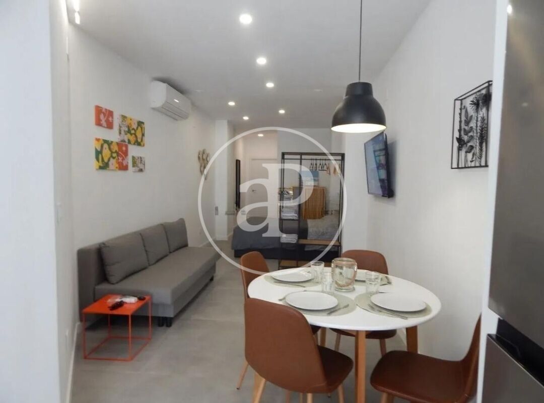 Living room of Loft to rent in  Valencia Capital  with Air Conditioner, Heating and Furnished