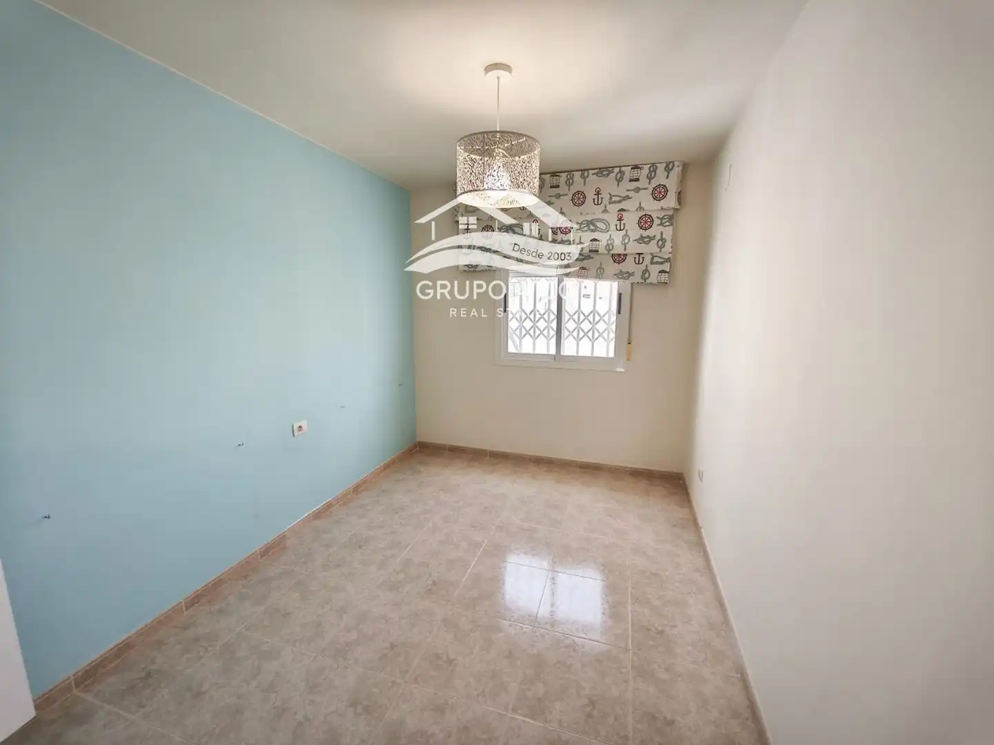 Habitación de Apartamento en venta en Burriana / Borriana con Calefacción, Terraza y Amueblado