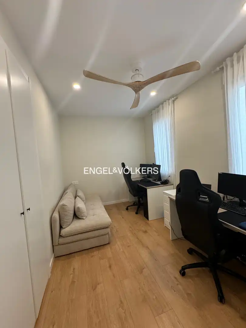 Piso de alquiler en Madrid con Calefacción, Parquet y Balcón
