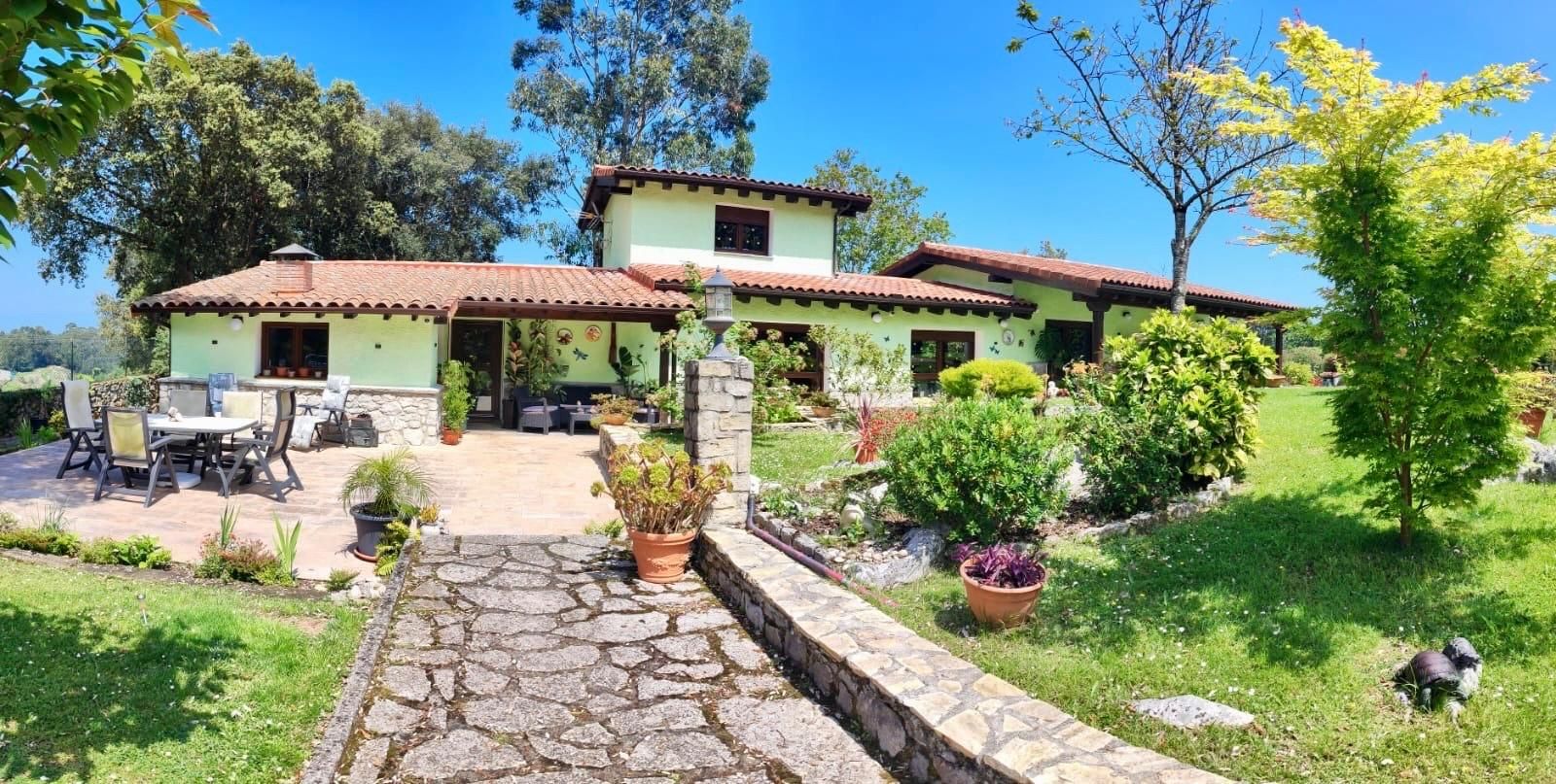 Garden of House or chalet for sale in Ribadesella  with Heating, Private garden and Terrace