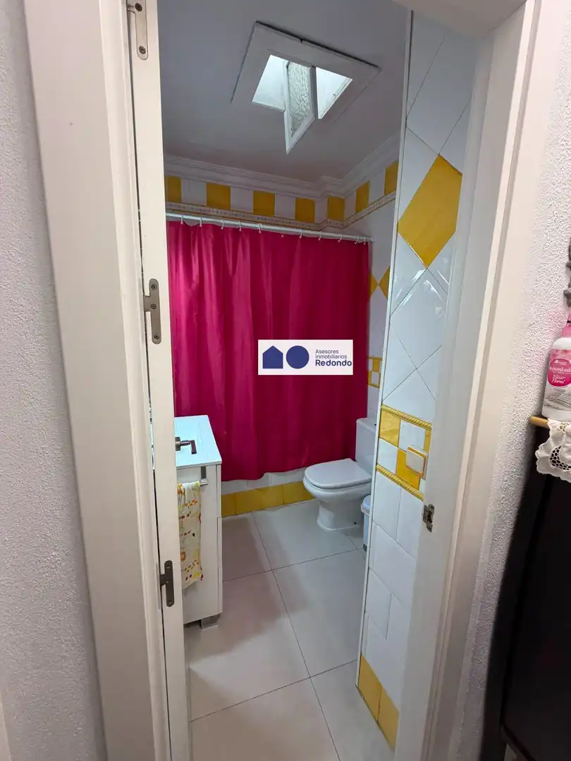 Badezimmer von Wohnung zum Verkauf in Moguer