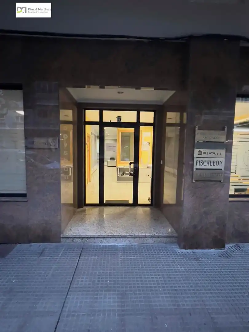 Local comercial en venda a San Claudio - La Chantría, imagen 18