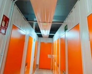 Box room to rent in Zamora Capital   with Alarm