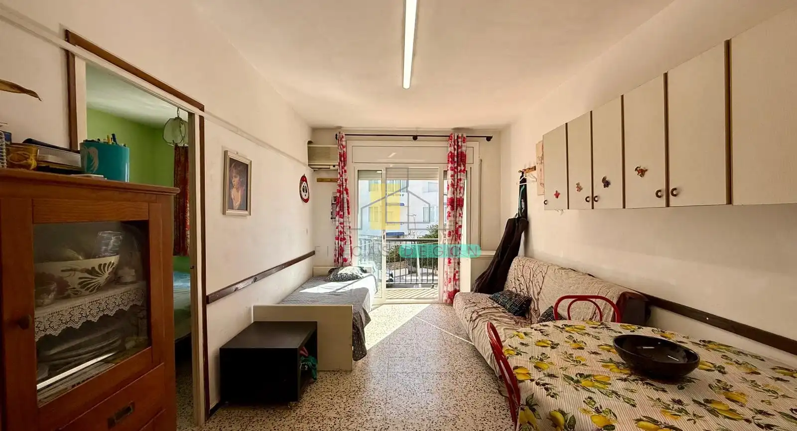 Habitación de Apartamento en venta en Roses con Calefacción, Horno y Microondas