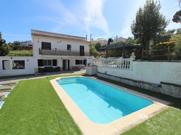 House with pool for sale in Lloret Blau - La Creu de Lloret