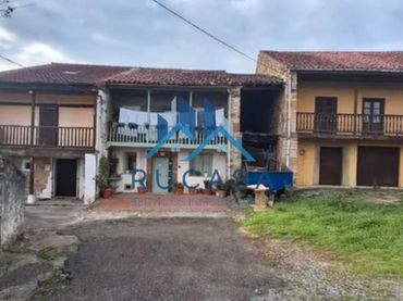 Casa en venda a Barrio Corral