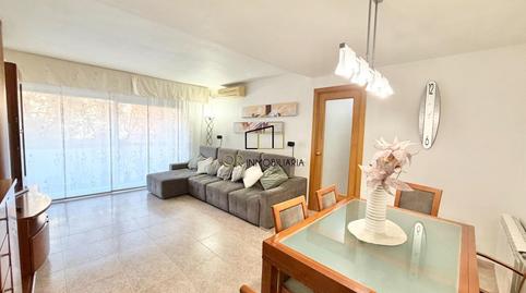 Foto 2 de Piso en venta en La Girada, Barcelona