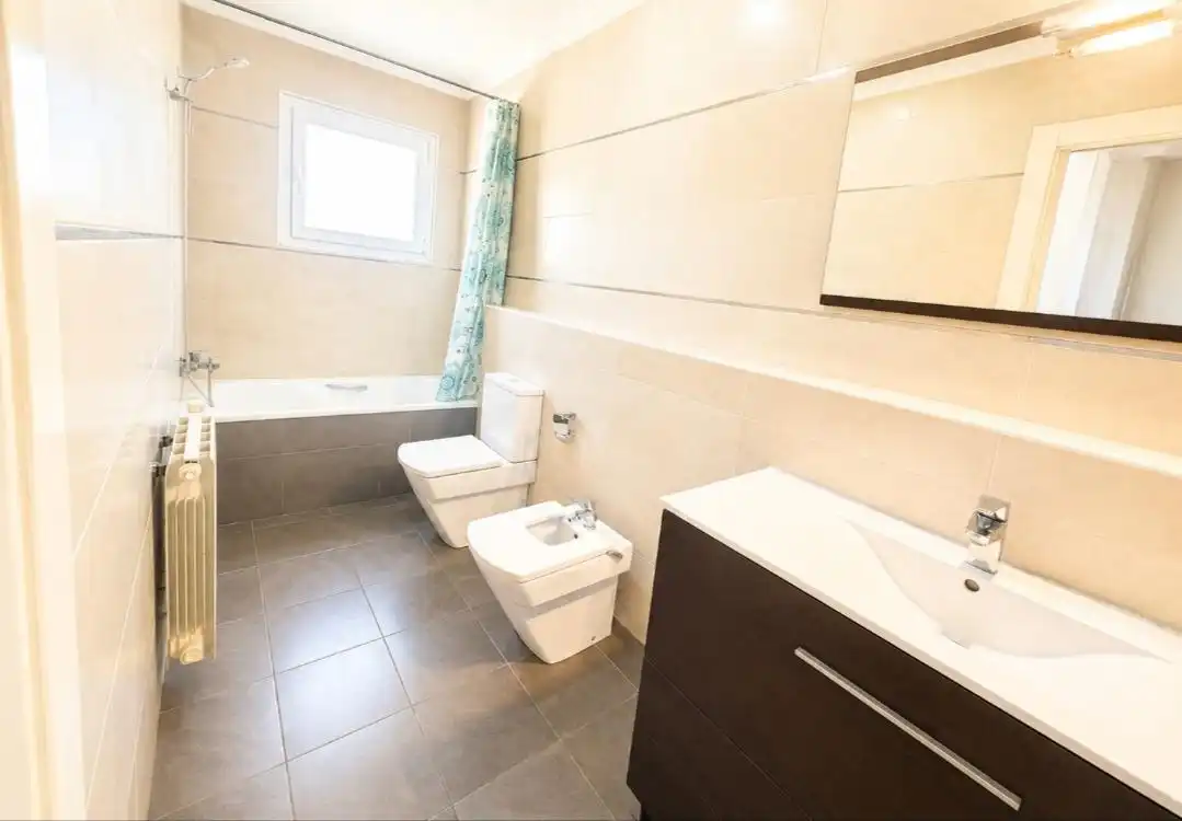 Bathroom of Houses for sale in Calpe / Calp  with Air Conditioner, Heating and Private garden