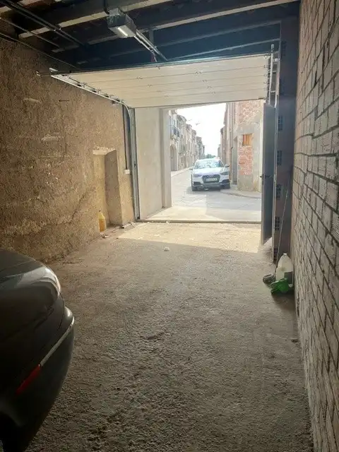 Parking de Casa o chalet en venta en Bellvís con Calefacción, Horno y Lavadora